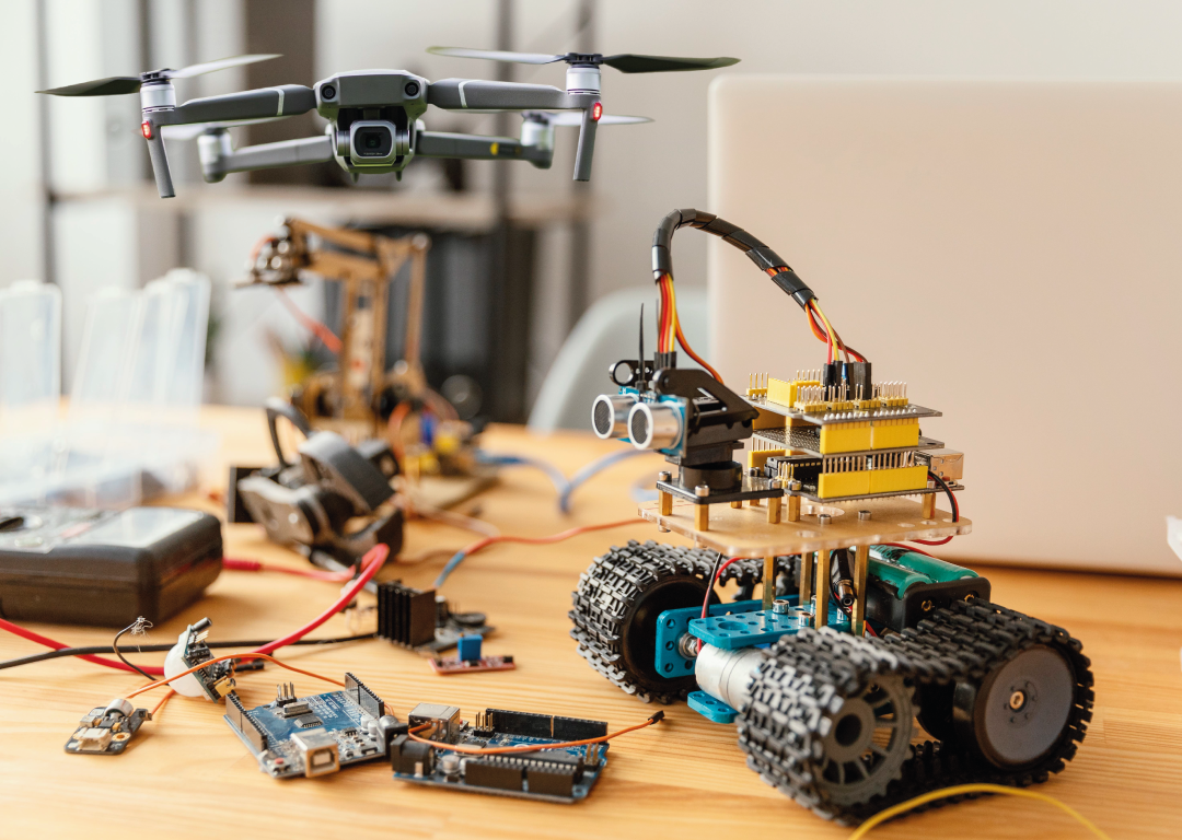 TechExplorer: Robótica y Drones Image